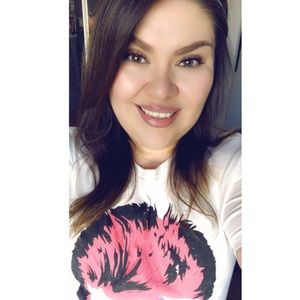 Meet your Posher, Maricela